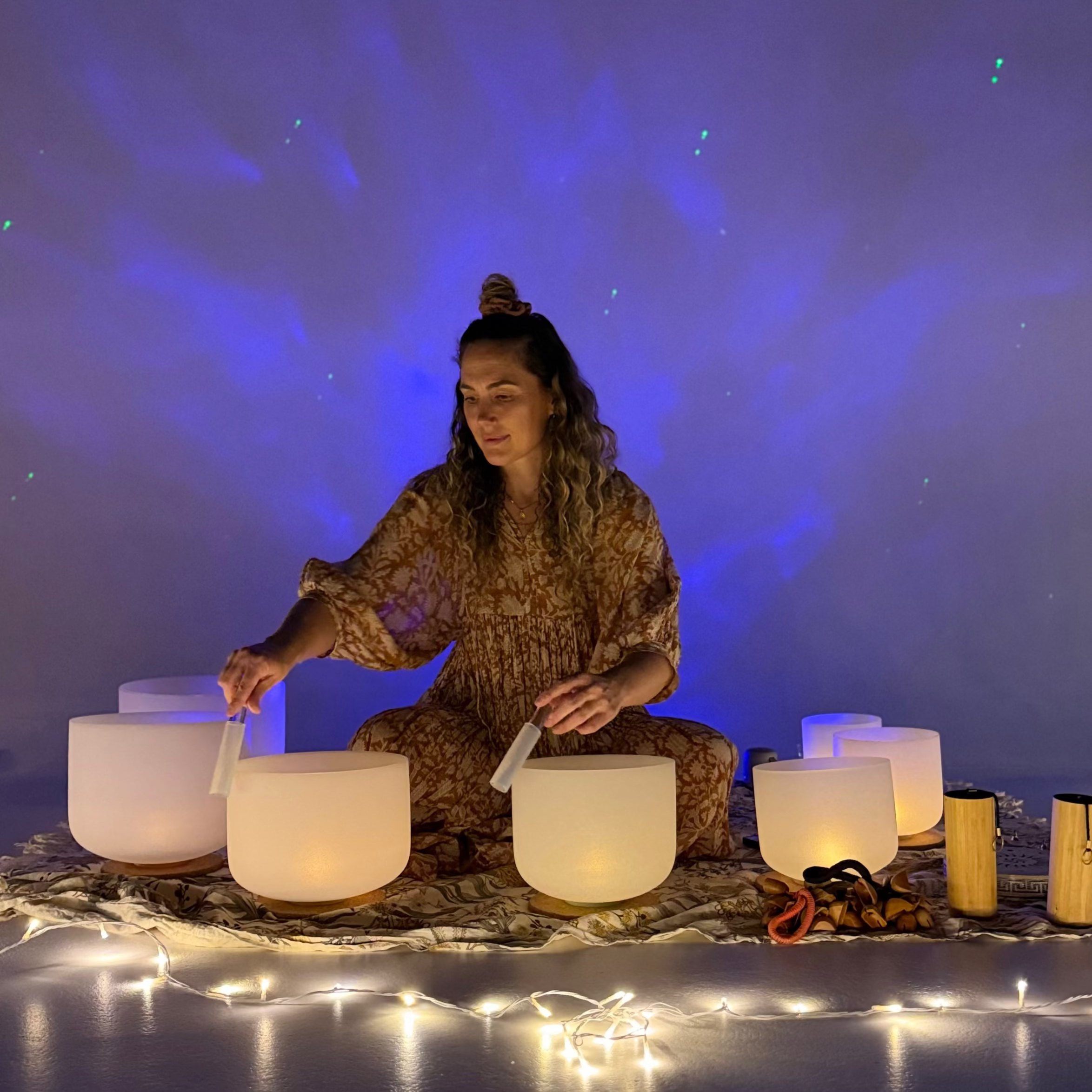 31 Oct Puppy & Sound Bath Therapy